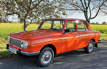 Trabant BJ 87 Farbe Papyrusweiß-Gletscherblau