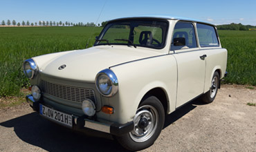 Trabant BJ 87 Farbe Papyrusweiß mit Gletscherblauem Dach