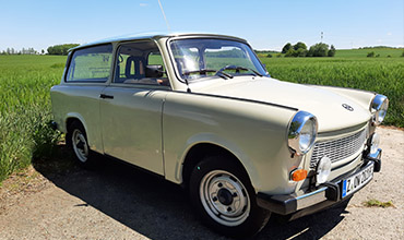 Trabant BJ 87 Farbe Papyrusweiß mit Gletscherblauem Dach